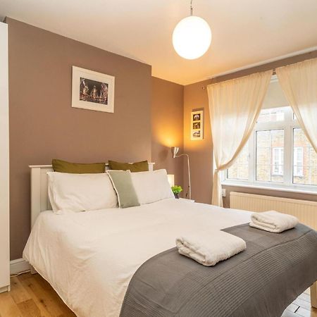 Location! 2 Bed/2Bath - Pro Host Apartment ลอนดอน ภายนอก รูปภาพ